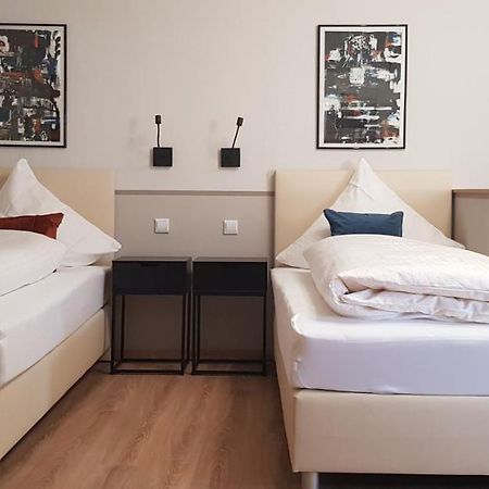 Boardinghouse Marktplatz شفاندورف إن بايرن المظهر الخارجي الصورة