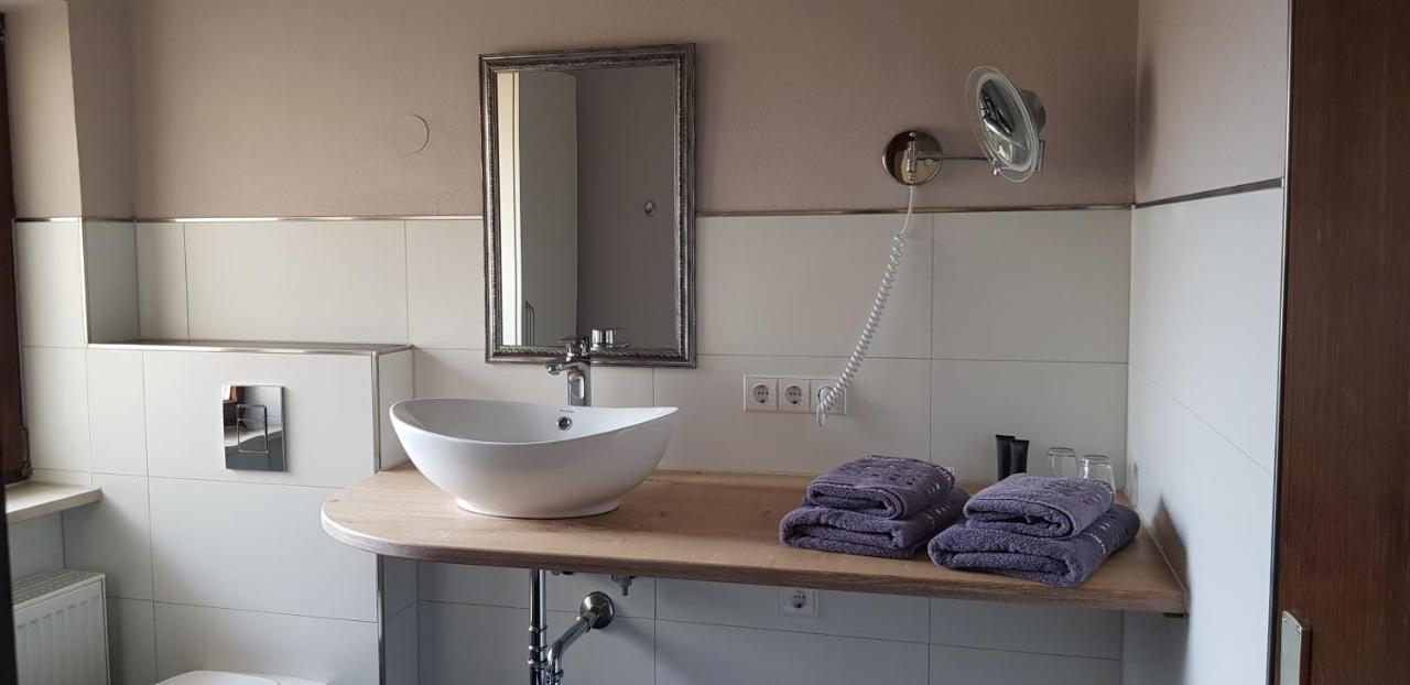 Boardinghouse Marktplatz شفاندورف إن بايرن المظهر الخارجي الصورة