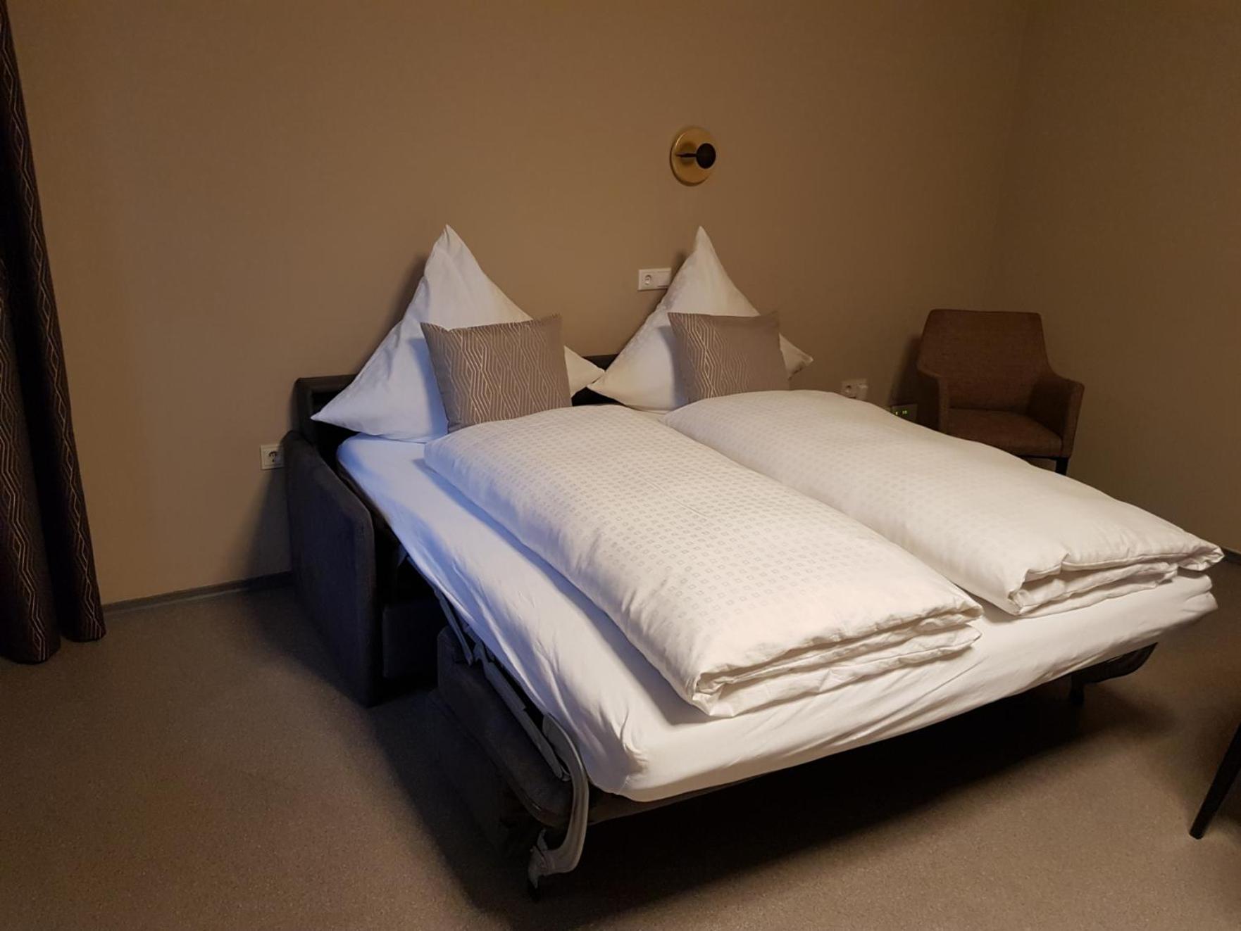 Boardinghouse Marktplatz شفاندورف إن بايرن المظهر الخارجي الصورة